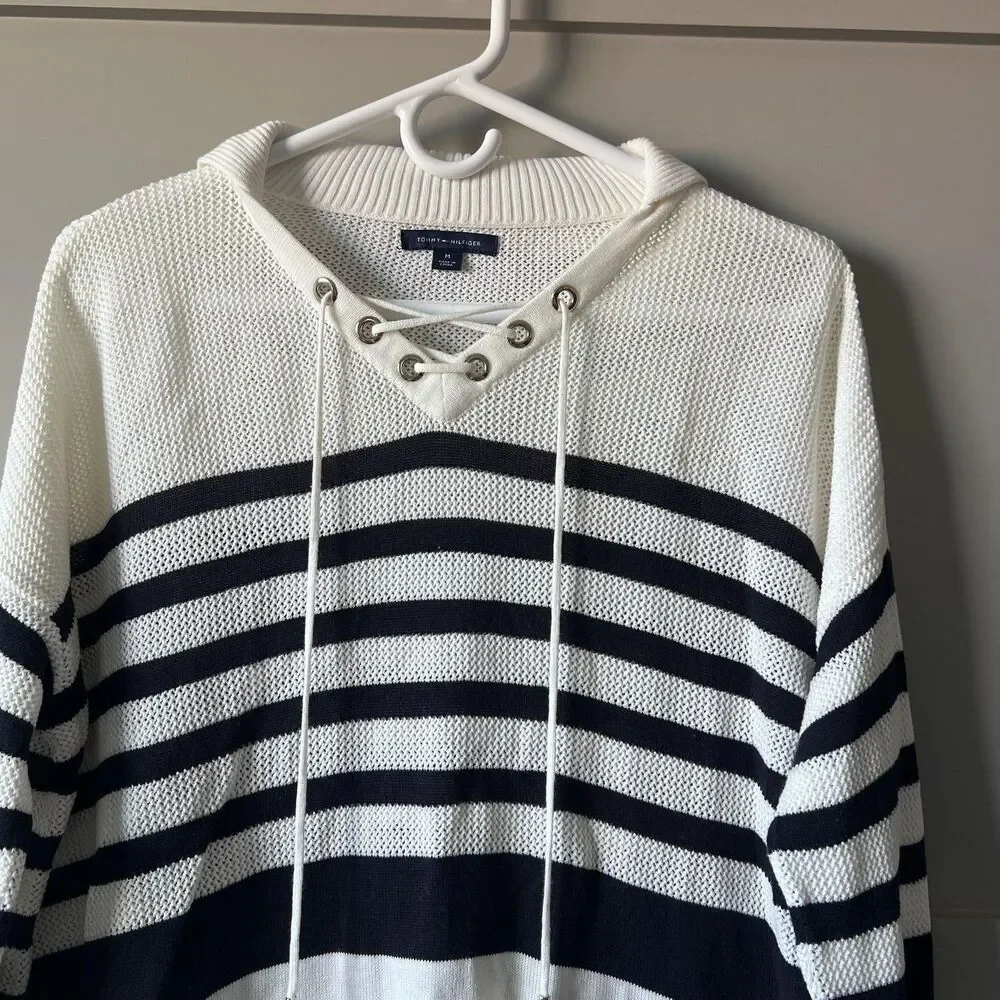 Tommy Hilfiger Sweater Womens Medium White Navy Stripe Lace‎ Up Hooded Pullover